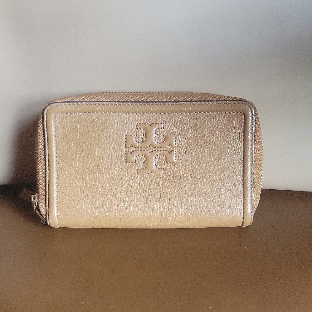 Tory Burch Beige Leather Pouch